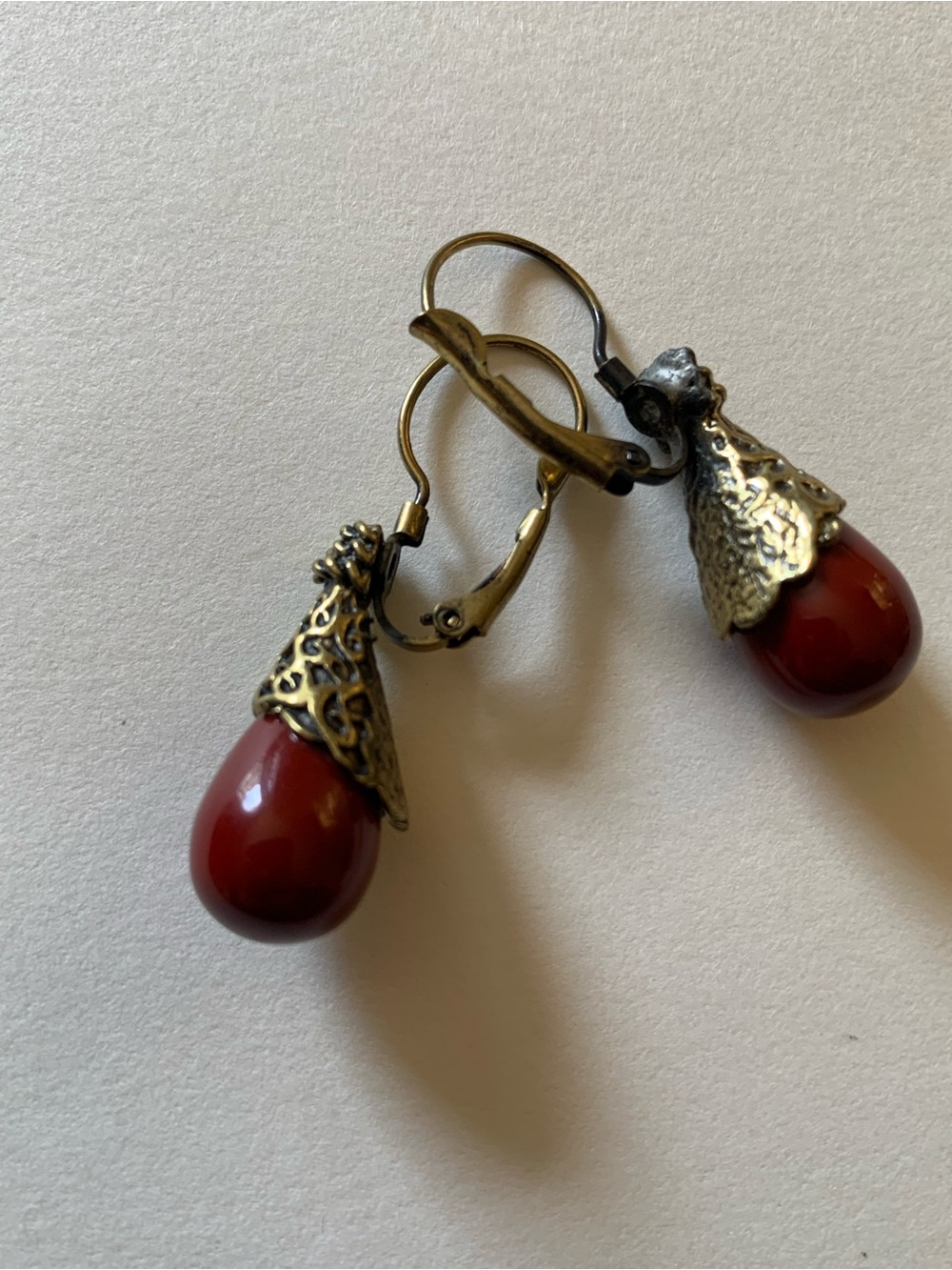 Vintage-Style Red Teardrop Dangle Earrings - Ornate Gold-Tone Caps